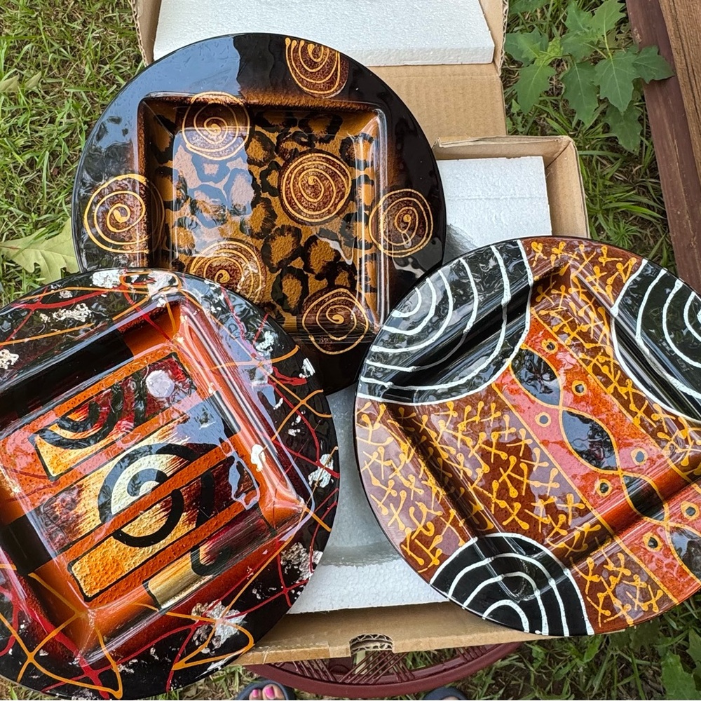Abstract Patterned Decorative Plates 3-Piece Set